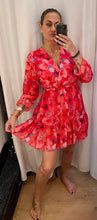 Load image into Gallery viewer, Reds/pinks Printed mini dress
