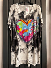 Load image into Gallery viewer, Tie dye heart Tee&#39;s
