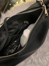 Load image into Gallery viewer, Black shoulder bag
