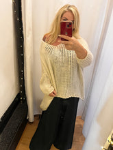 Load image into Gallery viewer, V neck oversized jumper
