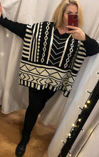 Load image into Gallery viewer, Aztec Printed oversized jumpers
