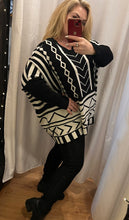 Load image into Gallery viewer, Aztec Printed oversized jumpers
