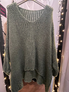 V neck oversized jumper