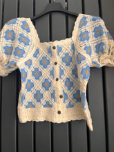 Load image into Gallery viewer, 2tone Crochet top
