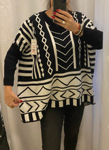 Load image into Gallery viewer, Aztec Printed oversized jumpers
