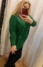 Load image into Gallery viewer, Green jumper
