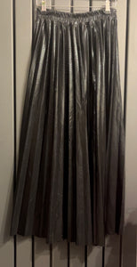 Metallic pleated skirts