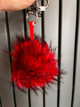 Load image into Gallery viewer, Pom Pom key rings
